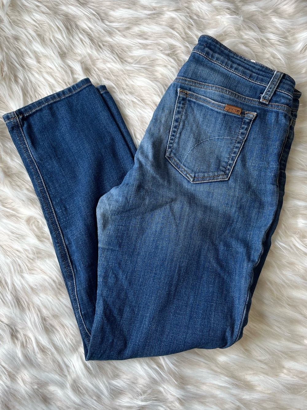 Joes Jeans Kelsie Jeans Women's 32x29 Mid Rise Cropped Medium Wash